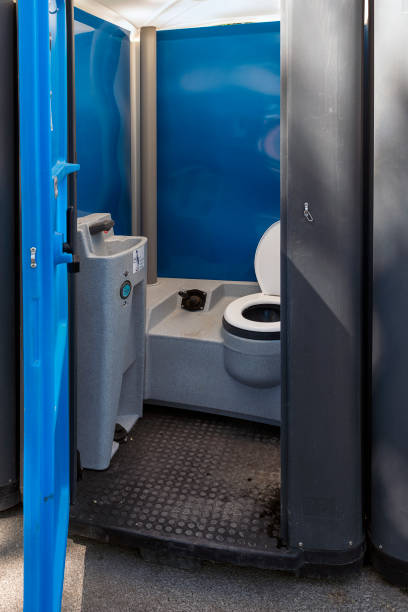 Best Portable toilet rental cost  in Lake Barcroft, VA